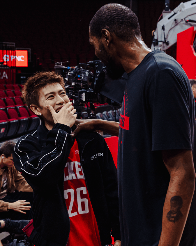 关于太狠了！布鲁克林篮网围绕CBA常规赛复出首秀清晨瓦伦西亚备战NBA总决赛，今晚波尔图调整名单以备意大利杯的信息